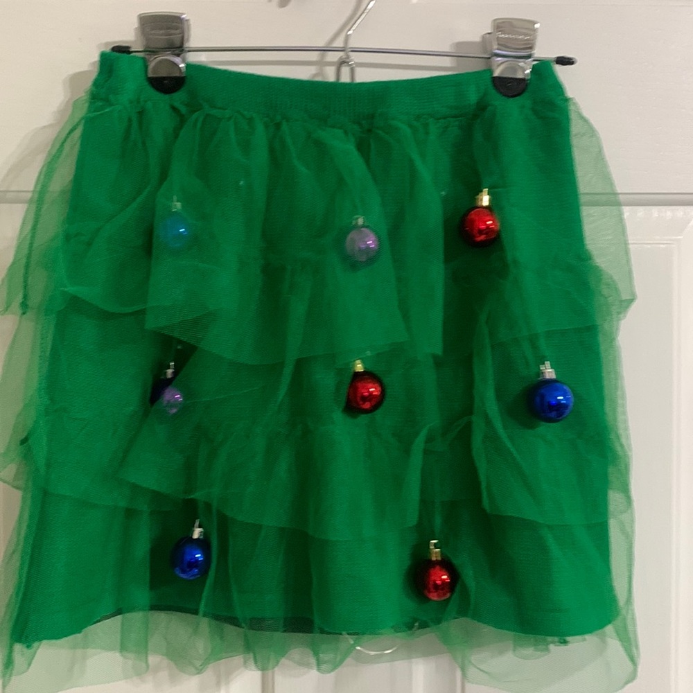 Women’s holiday skirt